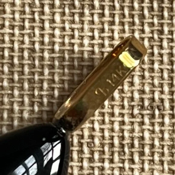 Ross Simons 14K Gold and Onyx Almond Sweep Teardrop Pendant NWT - Picture 6 of 9